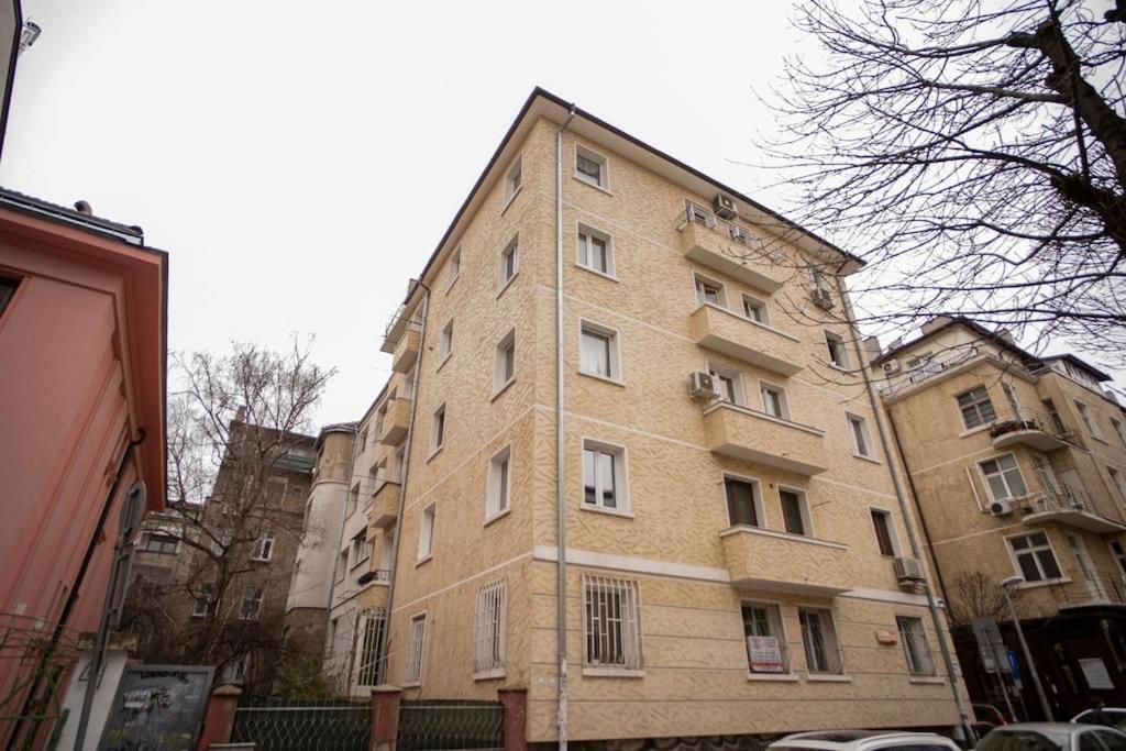 Studio With Courtyard Just Steps Away Vitosha Str 소피아 외부 사진